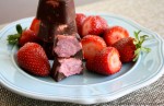 Raw-Vegan-Strawberry-Creme-Chocolate-Truffles