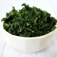 Clean Eating Jalapeno Kale Chips - Raw, Vegan, Gluten-Free, Dairy-Free, Paleo-Friendly | The Healthy Family and Home