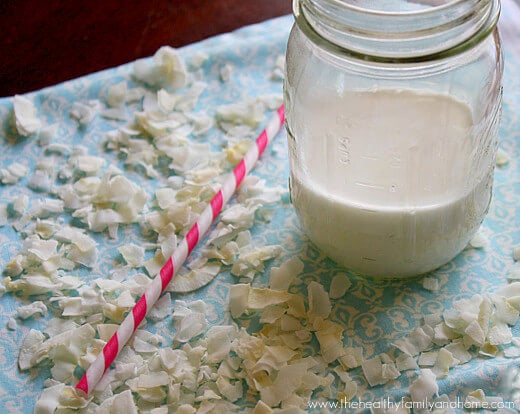 How-To-Make-Homemade-Coconut-Milk