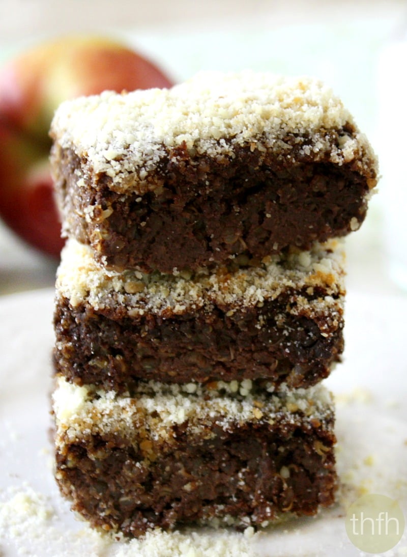 Almond Quinoa Breakfast Squares | The Healthy Family and Home