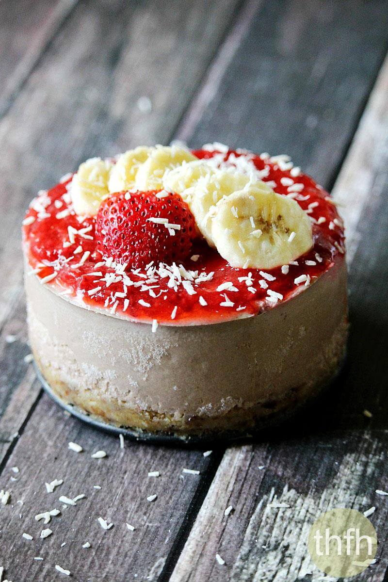 Raw Vegan Banana Strawberry Swirl Cheesecake | The Healthy Family and Home