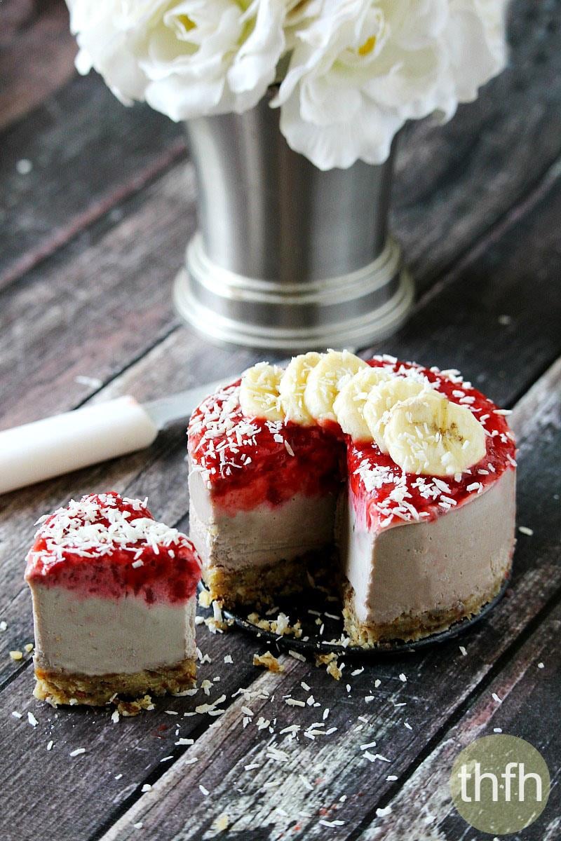 Raw Vegan Banana Strawberry Swirl Cheesecake | The Healthy Family and Home