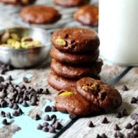 Flourless Vegan Chocolate Pistachio Cookies | The Healthy Family and Home
